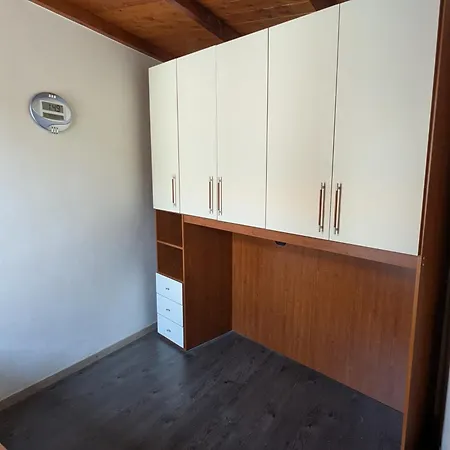 Casa Mango Homestay Stresa
